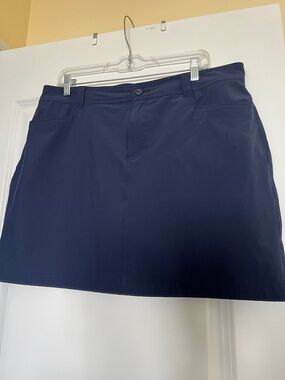 Eddie Bauer Navy Performance Skort with Inner Shorts